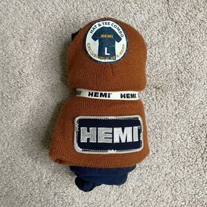 NWT Fruit of the Loom “Hemi” Brown Hat and Shirt Promo Set